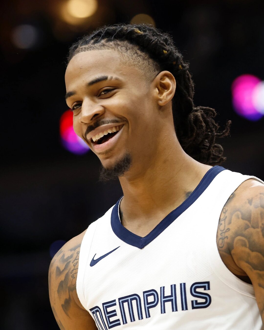 山东队逆转鹈鹕，莫兰特状态火热