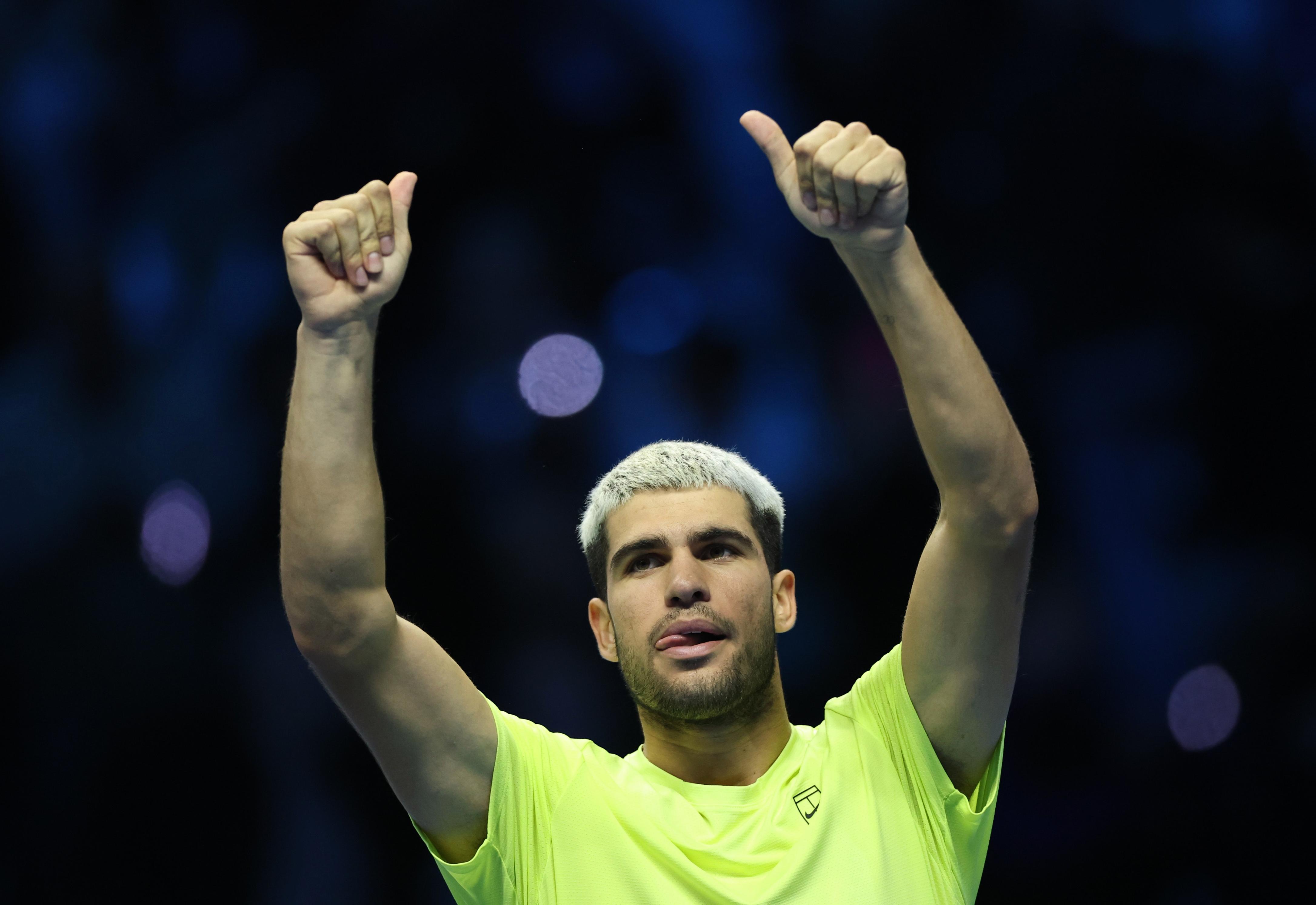 温网横扫ATP总决赛，阿尔卡拉斯扛起全队