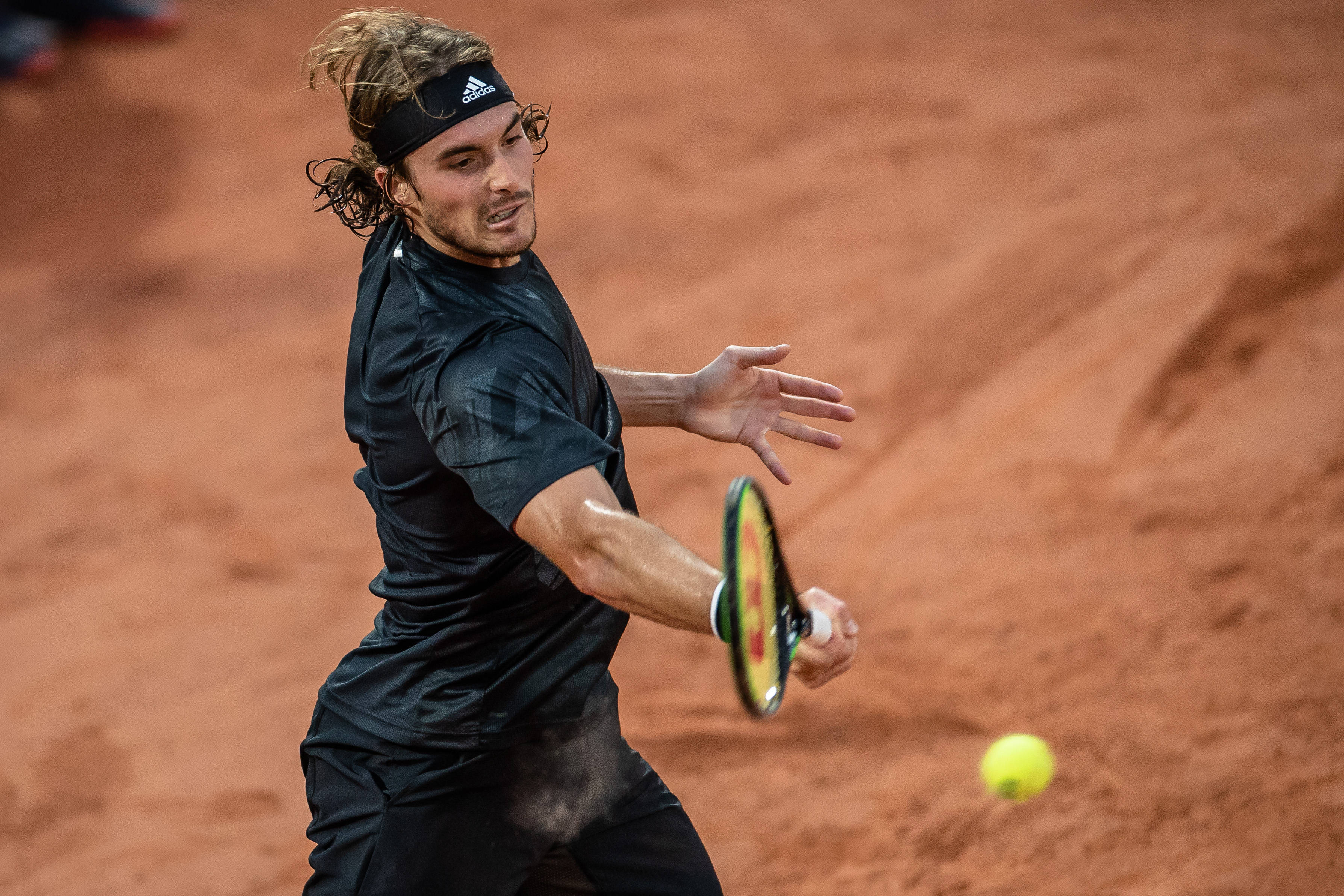 美网完胜法网，西西帕斯统治全场