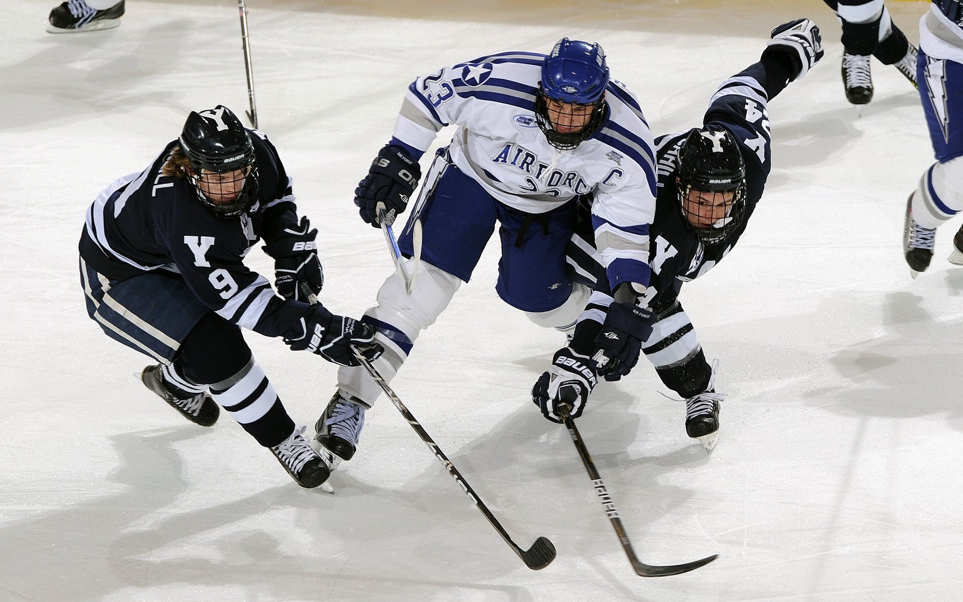 国王单节风暴锁定胜局,美加墨世界杯焦点战的预演与启示