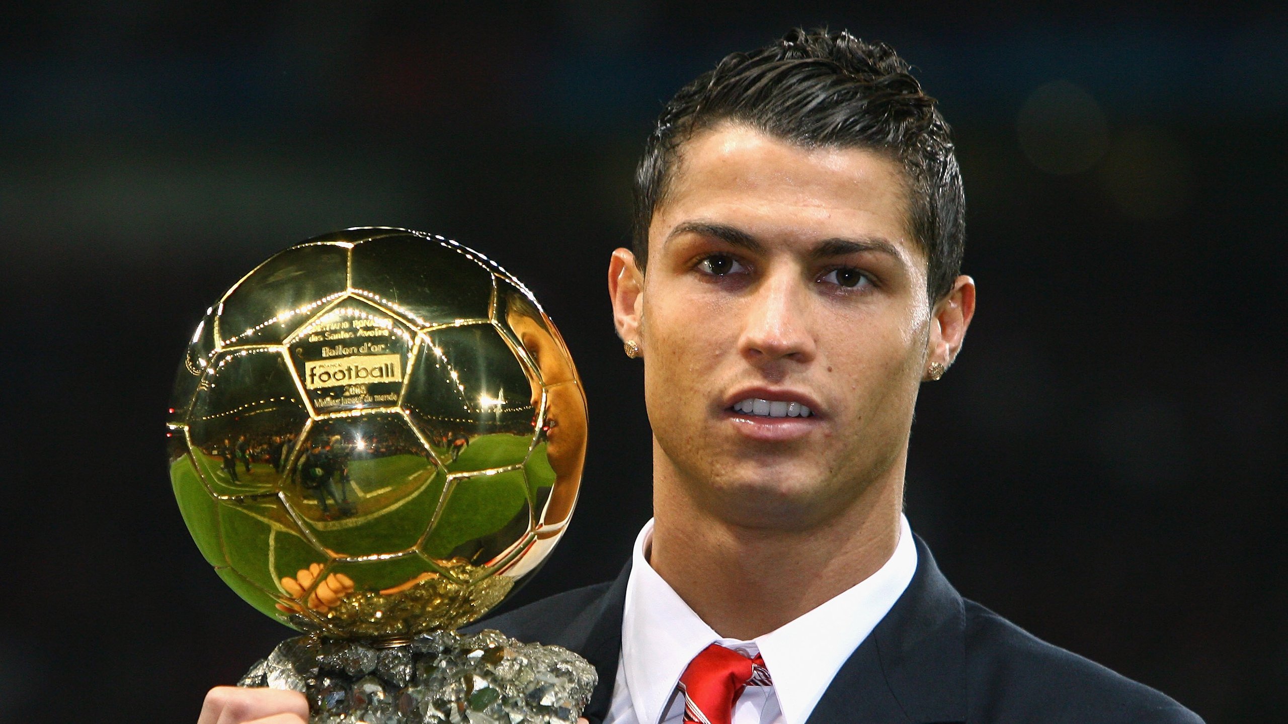 上海滩的伦纳德时刻，奥运周期前，一场关键战的重塑与启示