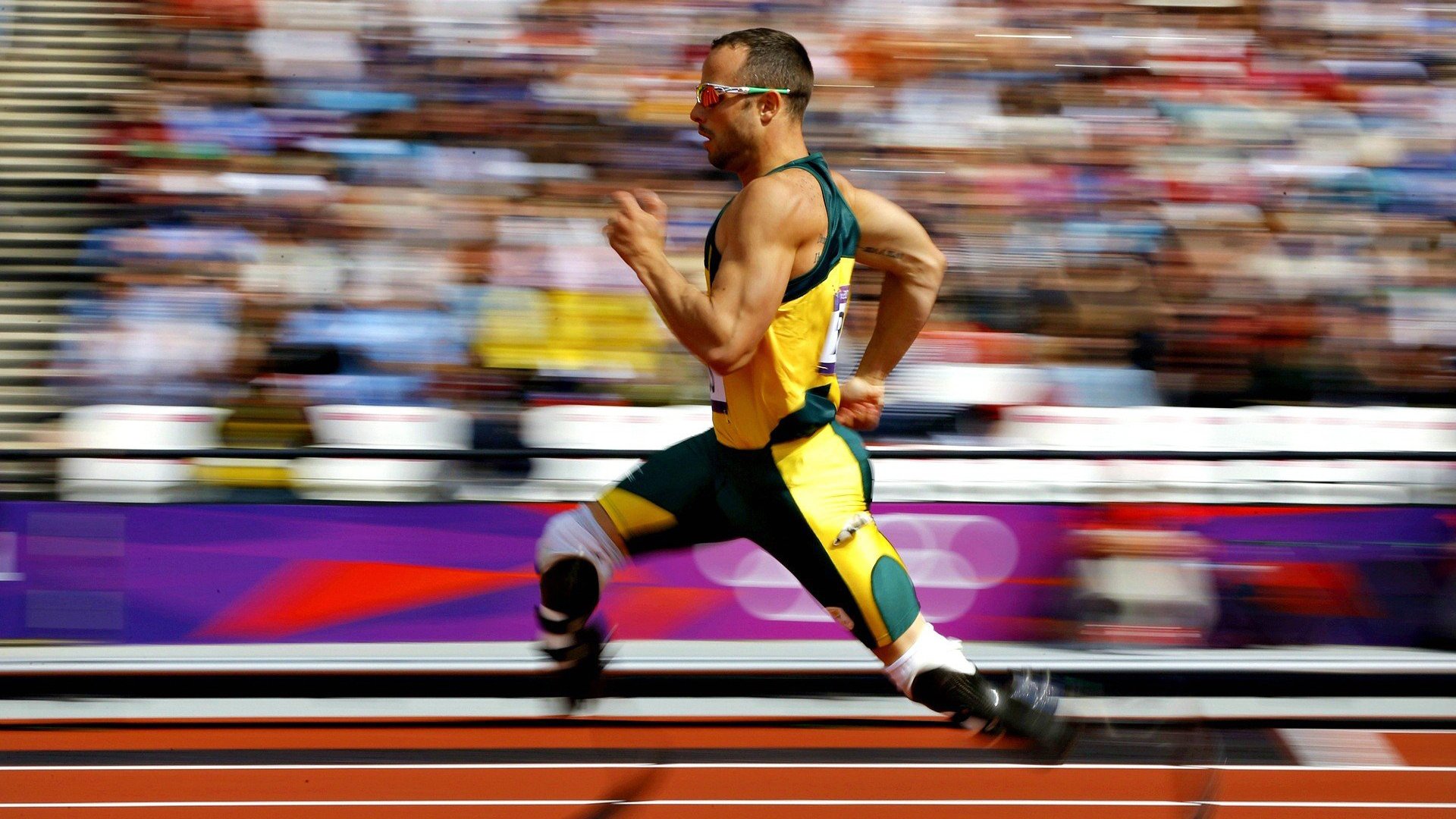 雷速直播-孤胆英雄塞恩斯，雷诺车队轻取红牛二队背后的全队脊梁